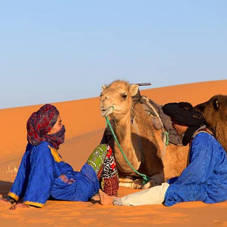 Desert Berber Fire Camp Мерзуга Экстерьер фото